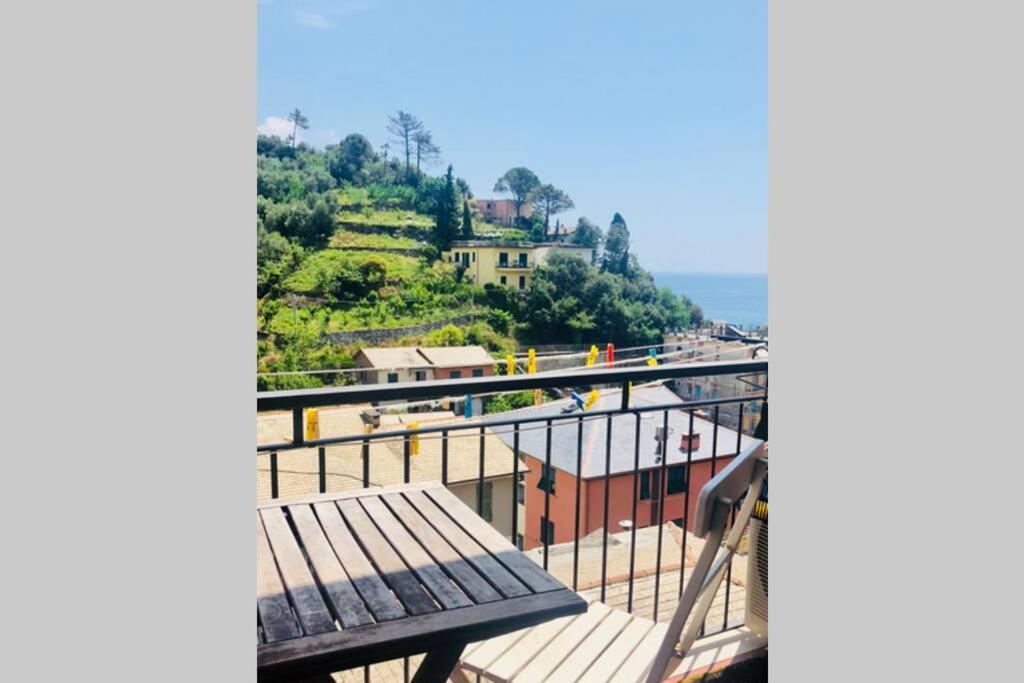 Sea View With Terrace, La Casa Di Christine Apartment Monterosso al Mare Luaran gambar